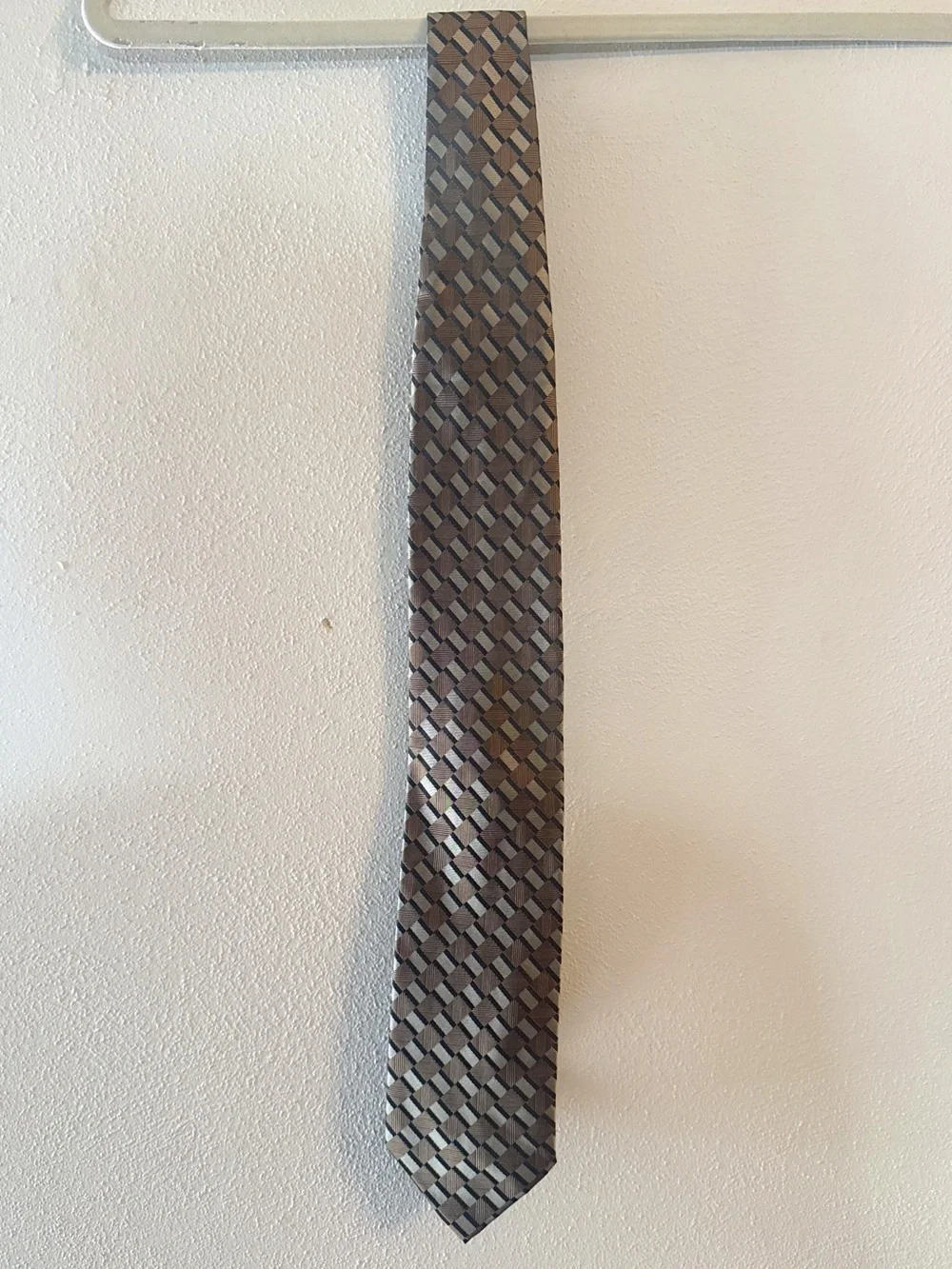 Silk Necktie Brown Gray Woven Basketweave Pattern Mens Tie